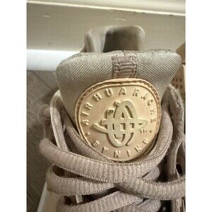 Nike Air Huarache Run Women's Size 5 Running Shoes Rose Beige